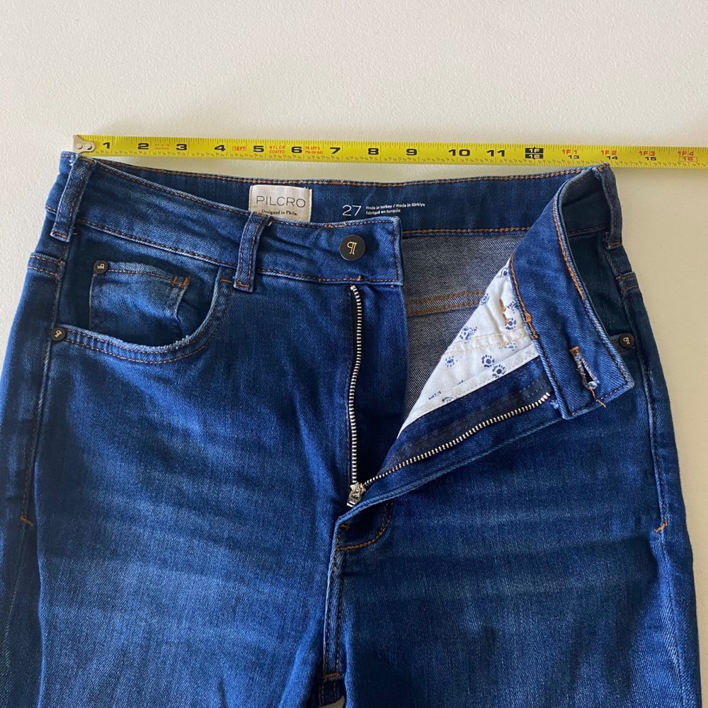 Pilcro Women's High Rise Flare Jeans Medium Wash Blue‎ Size 27 - Picture 8 of 10